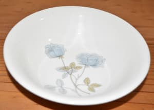 WEDGWOOD Cereal Soup Dessert Bowl - Ice Rose - EUC