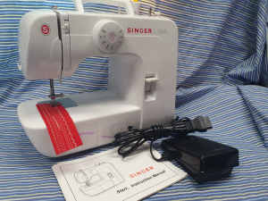SINGER Sewing Machine START