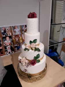 Hire Fake Wedding Cake