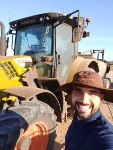 Couple looking for tractor operator job (no need 88 days)
