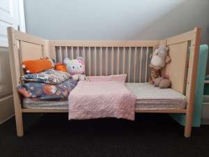 Troll Baby sun Cot only (Like New)
