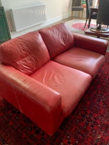 2..5 seater leather couch