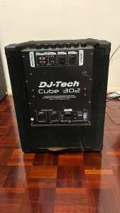 PA Amplifier and Speakers - Suit PA System or DJ Party Music Setup