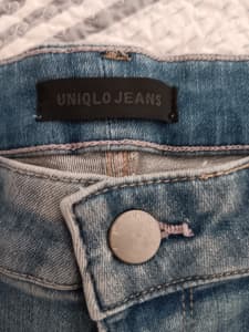 Uniqlo Jeans. Size 12. Blue