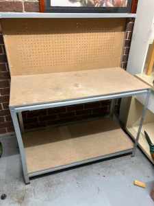 Workbench, wooden top with holeboard back