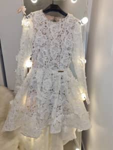 Bronx&Branco white flower patterned dress, size 8