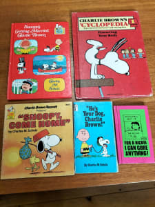 Peanuts Snoopy Charles Schulz books, selling together - can post