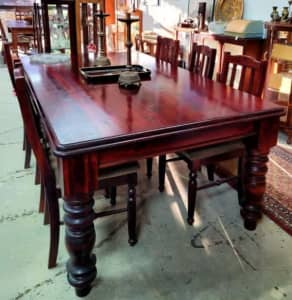 Antique Style Six Seater Dining Table