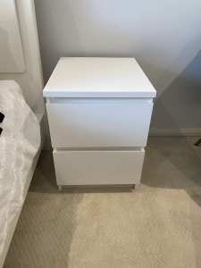 2x Ikea White Malm Chest of Drawers