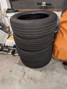 Car tyres ( four) Atlas 215/55R18