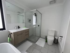 2 Brand new Rooms for Rent in Jordan Springs East 2747