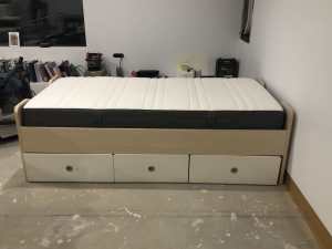 Single storage Bed with mattress and matching drawer