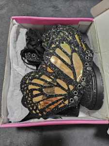 Madmia butterfly boots 