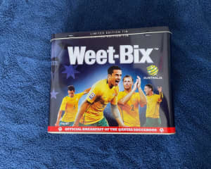 Weet-bix limited edition tin - Qantas Socceroos 2010