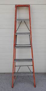 Step Ladder lightweight steel