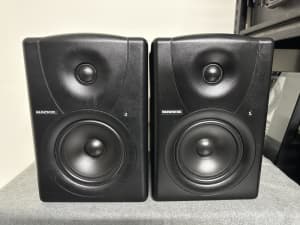 Mackie MR5 - 5 inch Studio Monitor Active Speakers - Pair.