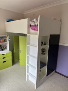 IKEA Smastad loft bed in great condition with matress