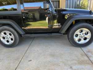 Jeep Wrangler rims and tyres Perfect condition no chips or kerb damage