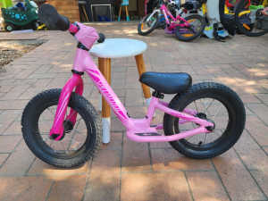 Specialised kids balance bike