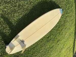 MR surfboard