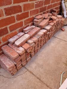 Classic Red Brick Facings/Brick Snaps