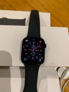 Apple Watch Series 7 GPS 45mm (EXCELLENT CONDITION)