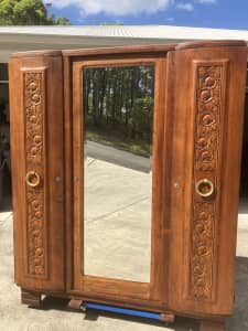 Matching French antique 3 piece bedroom set.