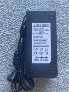 58.8V 2A lithium battery charger for 52V ebike electric bike DC plug