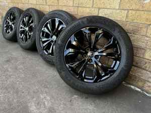 4x. New Toyota RAV4 18” wheels and Continental tyres Hilux 2WD