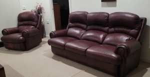 Mahogany leather lounge 
