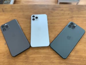 APPLE IPHONE 11 PRO 256GB SPACE GREY / GREEN WITH SHOP WARRANTY