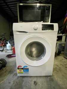 7.5L TCL Top Loader washing machine
