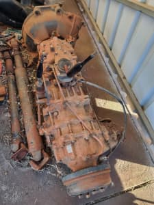 GQ diesel 4.2 gearbox and transfer case