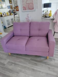 2 Piece Coutch Set (1x 2 seat 1x 1 seat)Lilac colour