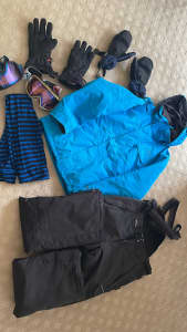 Kids ski clothes set , masks and gloves 