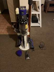 Dyson v10 absolute 