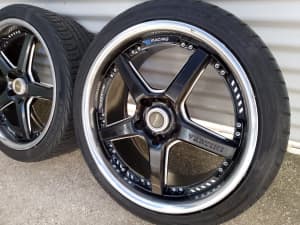 Alloy wheels Vertini 19 x 8.5 et 35 Mazda / Ford
