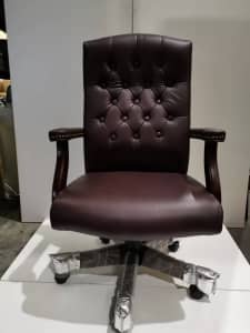 widmore queen anne vinyl executive chair