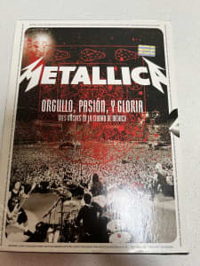 Metallica Orgullo live deluxe set 2CD 2DVD near new