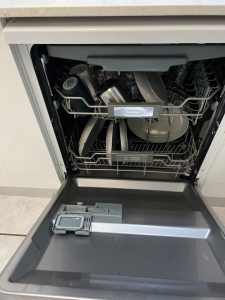 Delonghi Dishwasher perfect clean working order