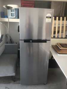 Samsung 320 litre refrigerator