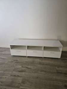Low line TV cabinet white