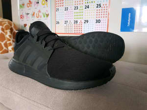 Adidas shoes US 11