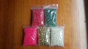 Various faceted beads for sale.
$3 per bag or two bags for $5.
