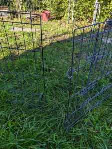 Small animal fences for rabbits, guinea pigs, puppy, etc