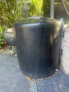 Water tank 1000litre Ari plastank