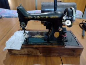 Singer 99K Sewing Machine
