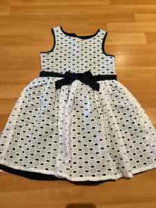 Gorgeous Origami girls dresses size 5 and 6