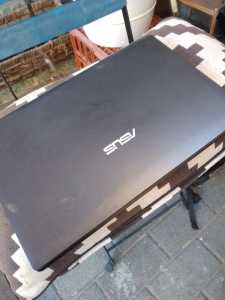 2 ASUS LAPTOP COMPUTERS WITH CHARGERS PLUS 1TB EXTERNAL HARD DRIVE