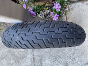 Motorbike tyre. Dunlop 130/70-18